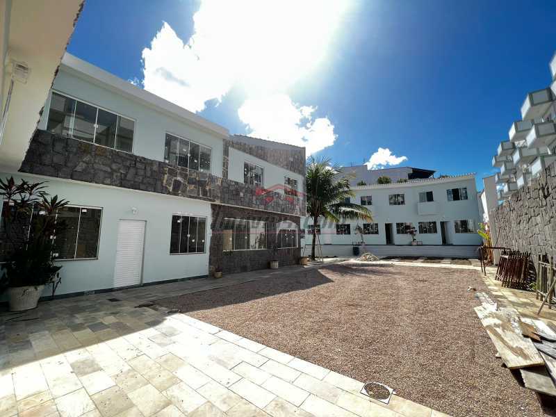Conheça 3 do imóvel - Casa em Condomínio à venda Rua Paturi, Tanque, RJ, Rio de Janeiro - R$ 260.000 - PECN20254 - 4 3 - 4