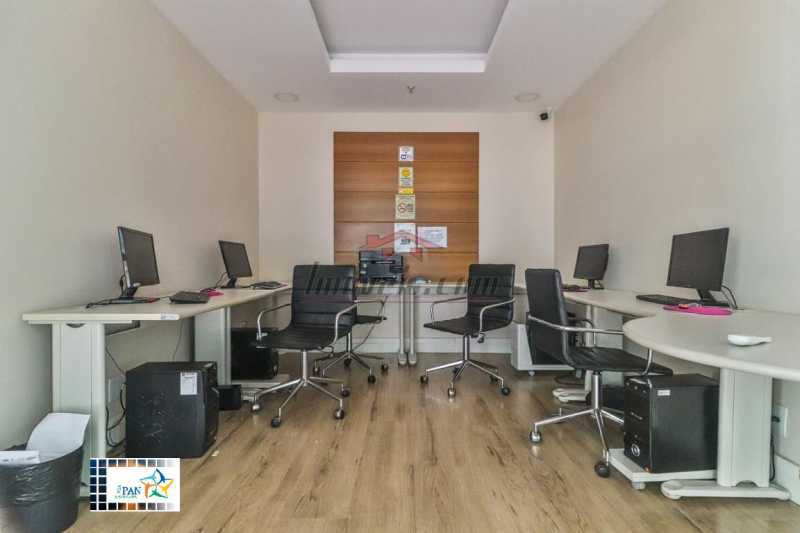 Conheça 22 do imóvel - Apartamento à venda Avenida Cláudio Besserman Vianna, Barra da Tijuca, Rio de Janeiro - R$ 555.000 - PEAP23078 - 21 22 - 21
