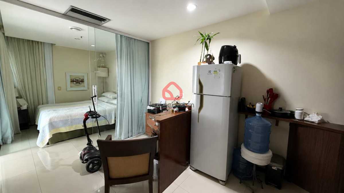Conheça WhatsApp Image 2026-09-29 at 1 do imóvel - Flat à venda Avenida Lúcio Costa, Barra da Tijuca, Rio de Janeiro - R$ 830.000 - BTFL10009 - 10 WhatsApp Image 2026-09-29 at 1 - 10