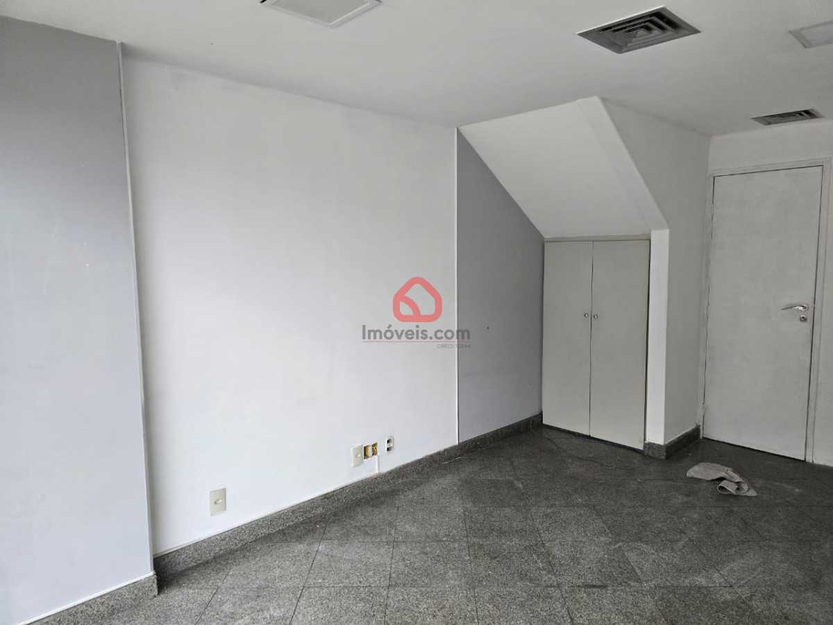Conheça WhatsApp Image 2026-10-27 at 0 do imóvel - Loja 17m² para alugar Barra da Tijuca, Rio de Janeiro - R$ 1.350 - BTLJ00017 - 4 WhatsApp Image 2026-10-27 at 0 - 4