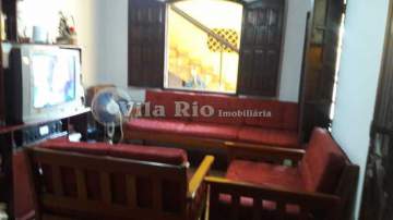 ÓTIMA CASA COM 2 QUARTOS SENDO 1 SUÍTE E TERRAÇO - VCA20092