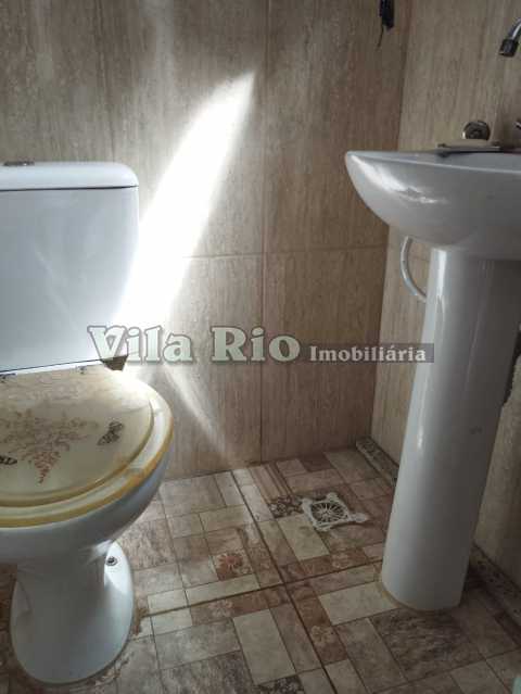 Conheça 26banheiro da area gourmet. do imóvel - Excelente casa de fundos com quintal, 2 quartos sendo 1 suíte. - VCA20132 - 26 26banheiro da area gourmet. - 26