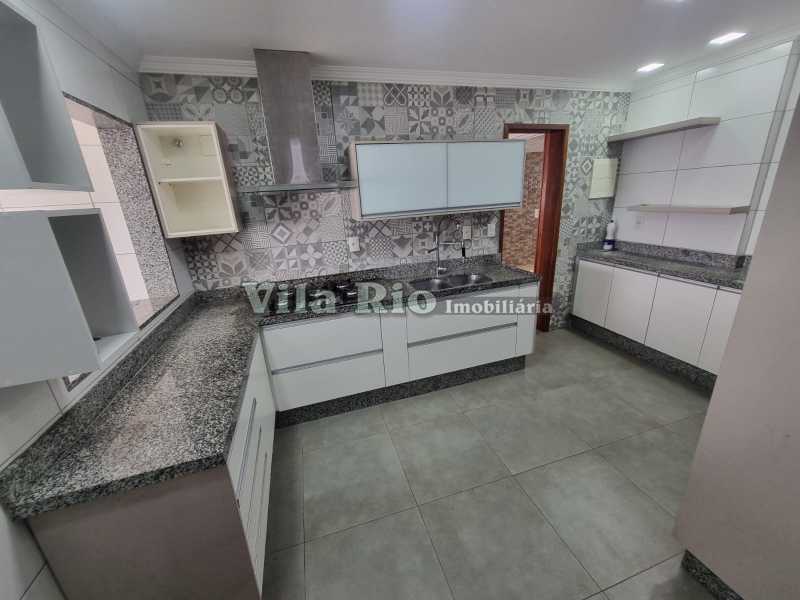 Conheça 20. do imóvel - Excelente apartamento amplo com 03 quartos sendo 01 suíte. - VAP30540 - 23 20. - 23