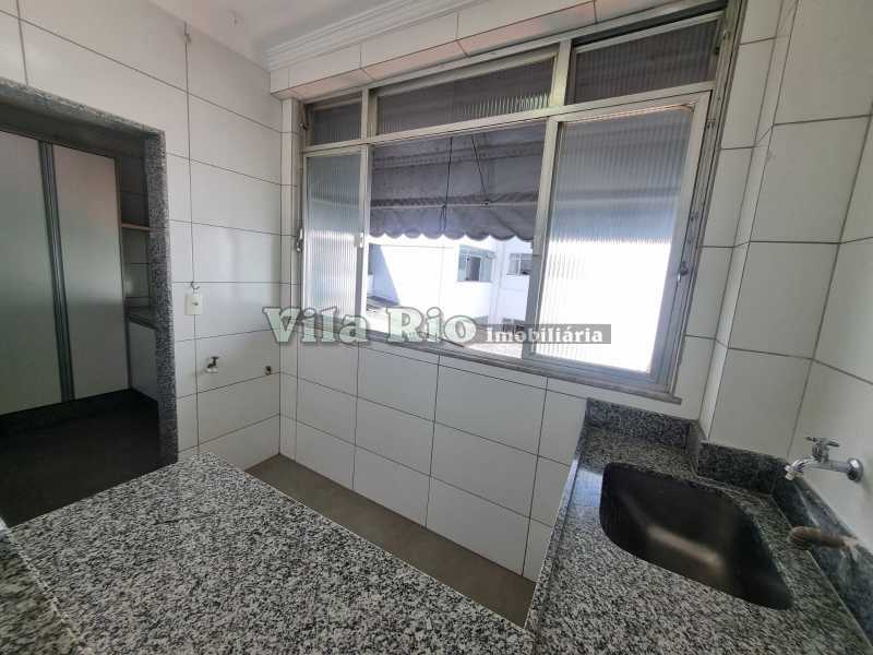 Conheça 22. do imóvel - Excelente apartamento amplo com 03 quartos sendo 01 suíte. - VAP30540 - 25 22. - 25