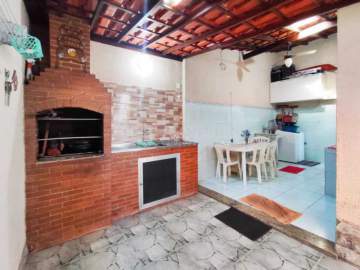 CLIQUE E CONFIRA! - Casa 3 quartos, 2 vagas em condominio fechado, Bangu - VVCA30411