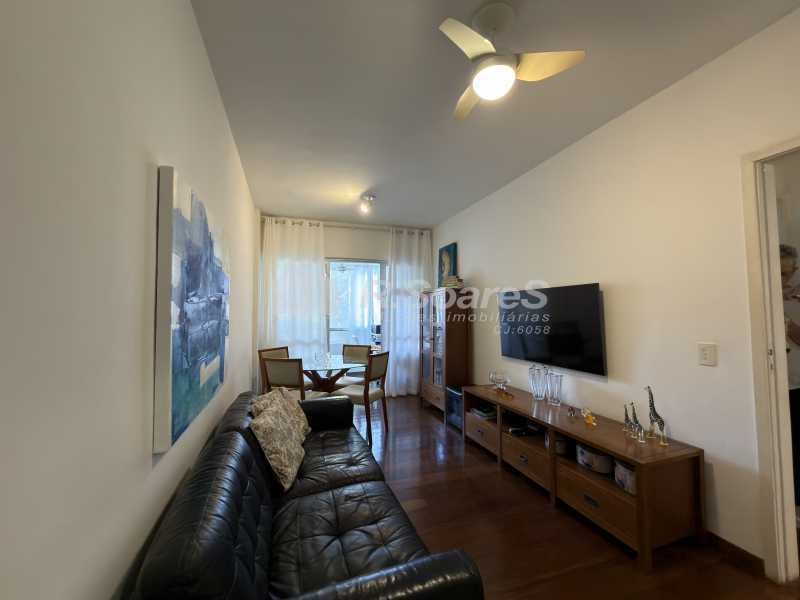 SALA - 1