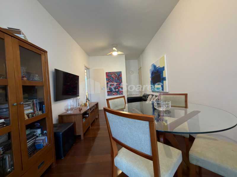 SALA - 2