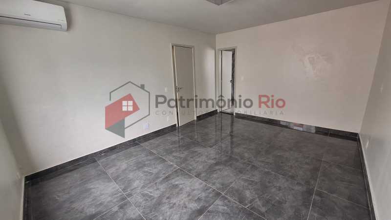 Conheça WhatsApp Image 2026-10-20 at 1 do imóvel - Apartamento 2 quartos - 1 suíte - varanda - vaga de garagem - Vista Alegre - PAAP27167 - 13 WhatsApp Image 2026-10-20 at 1 - 13