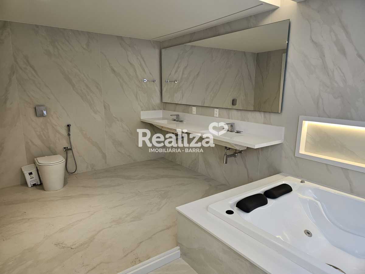 Conheça 20251125_154518 do imóvel - Casa em Condomínio 5 quartos à venda ALPHAVILLE - Barra da Tijuca, Rio de Janeiro - R$ 13.500.000 - BTCN50095 - 22 20251125_154518 - 22
