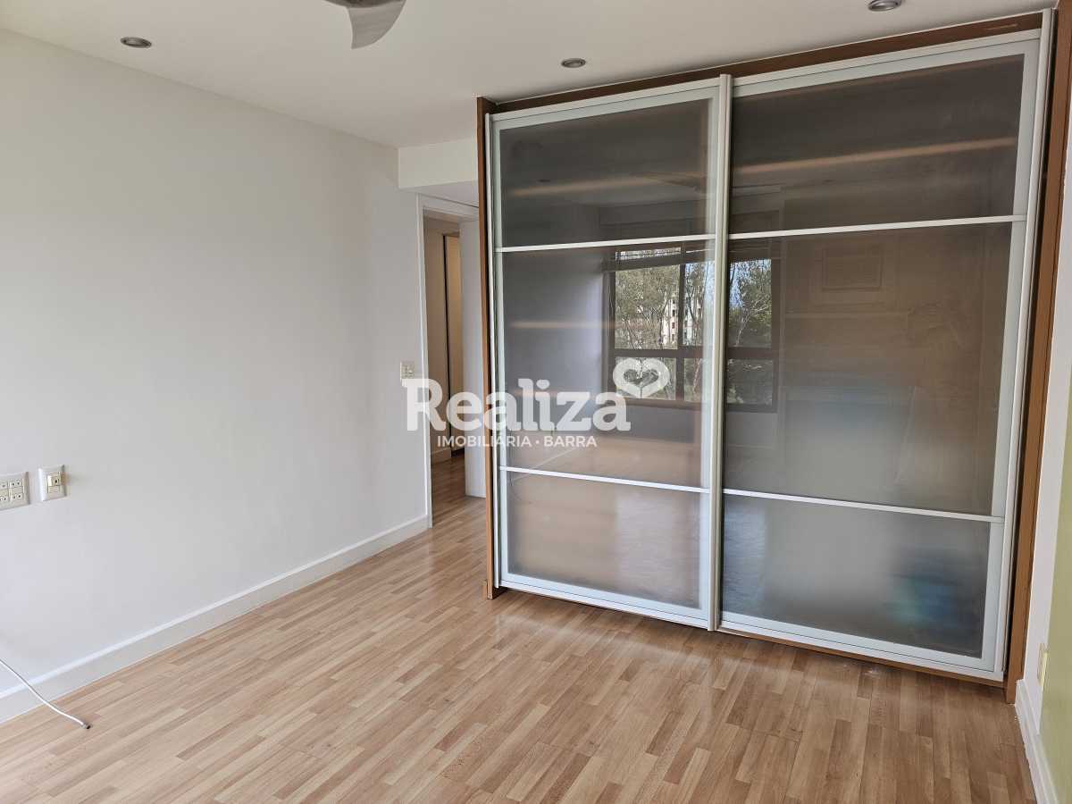 Conheça 20251122_142711 do imóvel - Cobertura 5 quartos à venda Condomínio PARK PALACE - Barra da Tijuca, Rio de Janeiro - R$ 5.200.000 - BTCO50012 - 12 20251122_142711 - 12