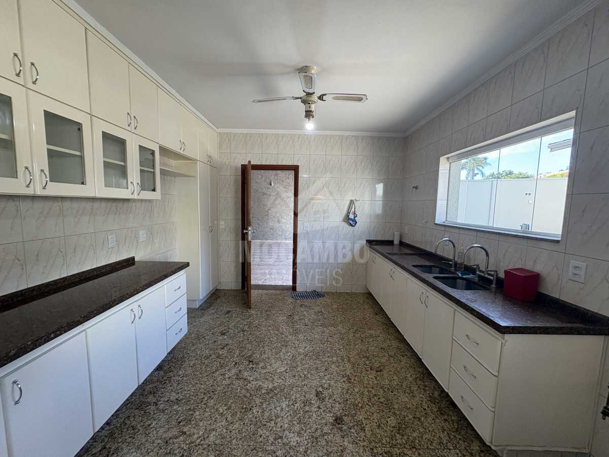Conheça copa/ cozinha do imóvel - Casa em Condomínio 4 quartos para venda e aluguel Itatiba,SP Bairro do Engenho - R$ 1.900.000 - FCCN40222 - 4 copa/ cozinha - 4