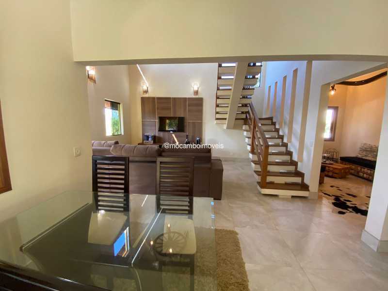 Conheça Sala de jantar do imóvel - Chácara 1858m² à venda Itatiba,SP Jardim Leonor - R$ 2.200.000 - FCCH40061 - 2 Sala de jantar - 2