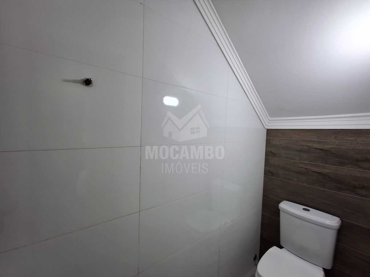Casa com Piscina em Itatiba - SP