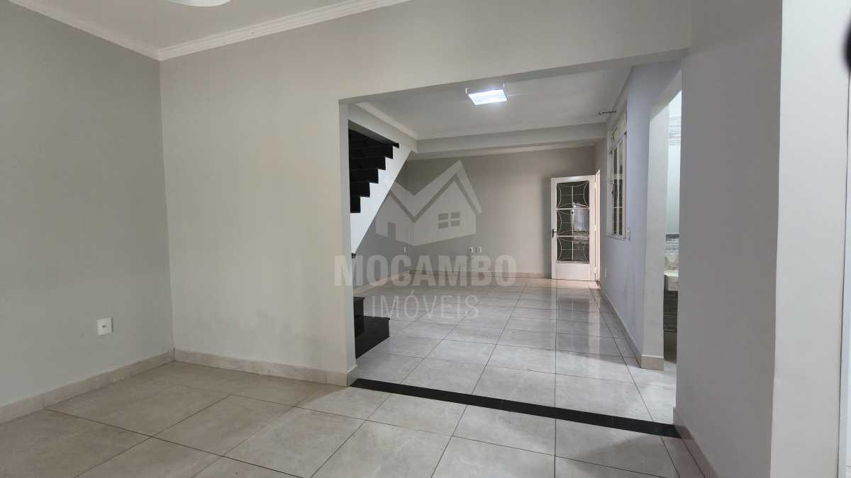 Casa 3 quartos à venda Itatiba,SP  Novo Cruzeiro - R$ 640.000