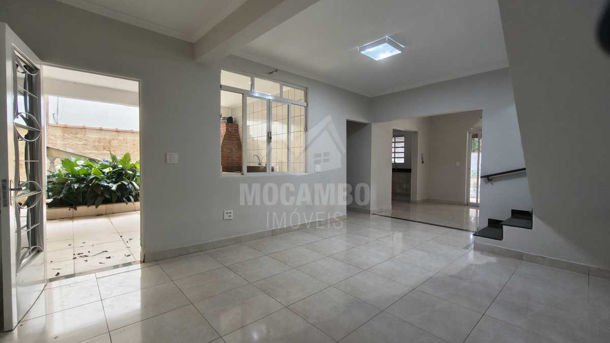 Casa 3 quartos à venda Itatiba,SP  Novo Cruzeiro - R$ 640.000