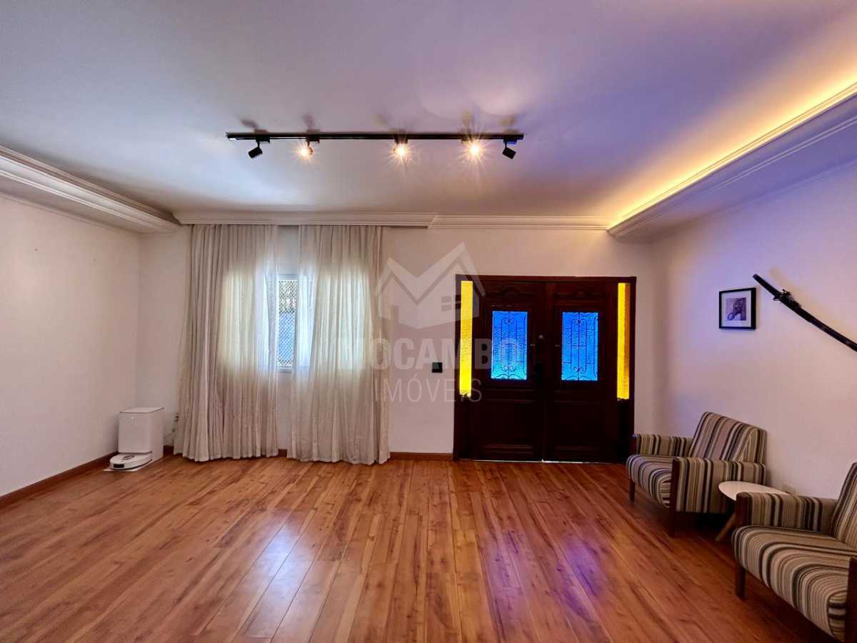 Casa em condomínio - 3