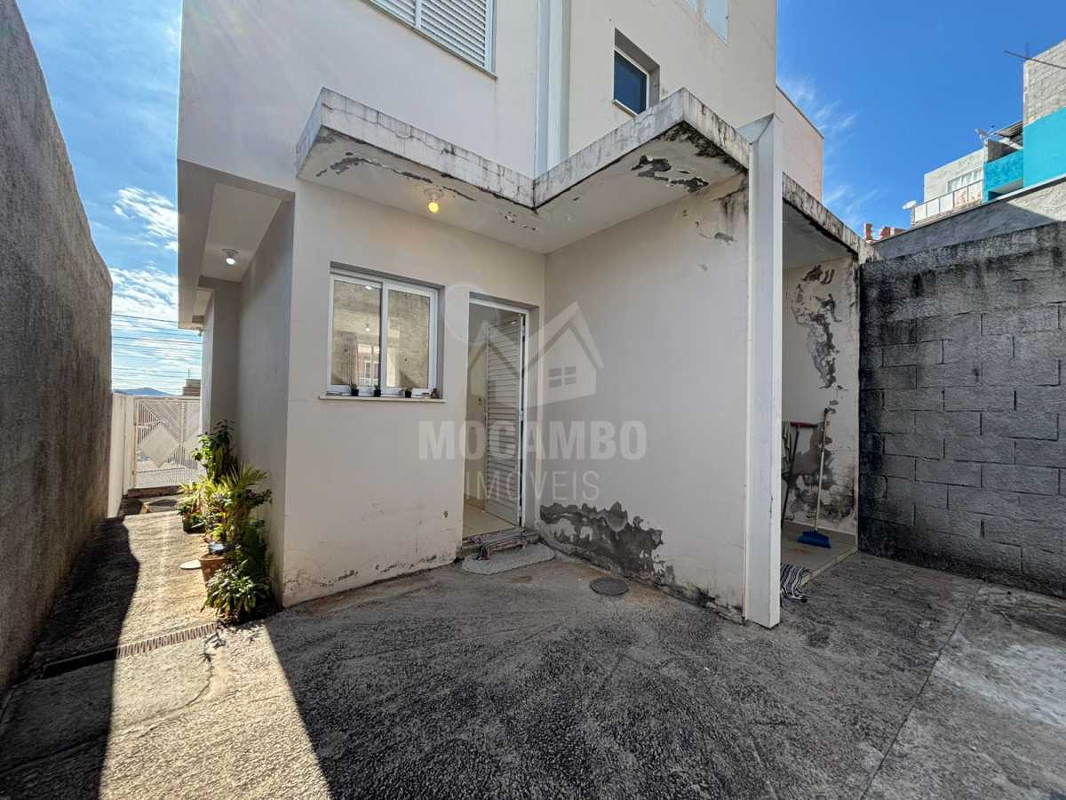 Conheça Quintal do imóvel - Casa 2 quartos para alugar Itatiba,SP Loteamento Residencial Terra Nova - R$ 2.000 - FCCA21955 - 22 Quintal - 22