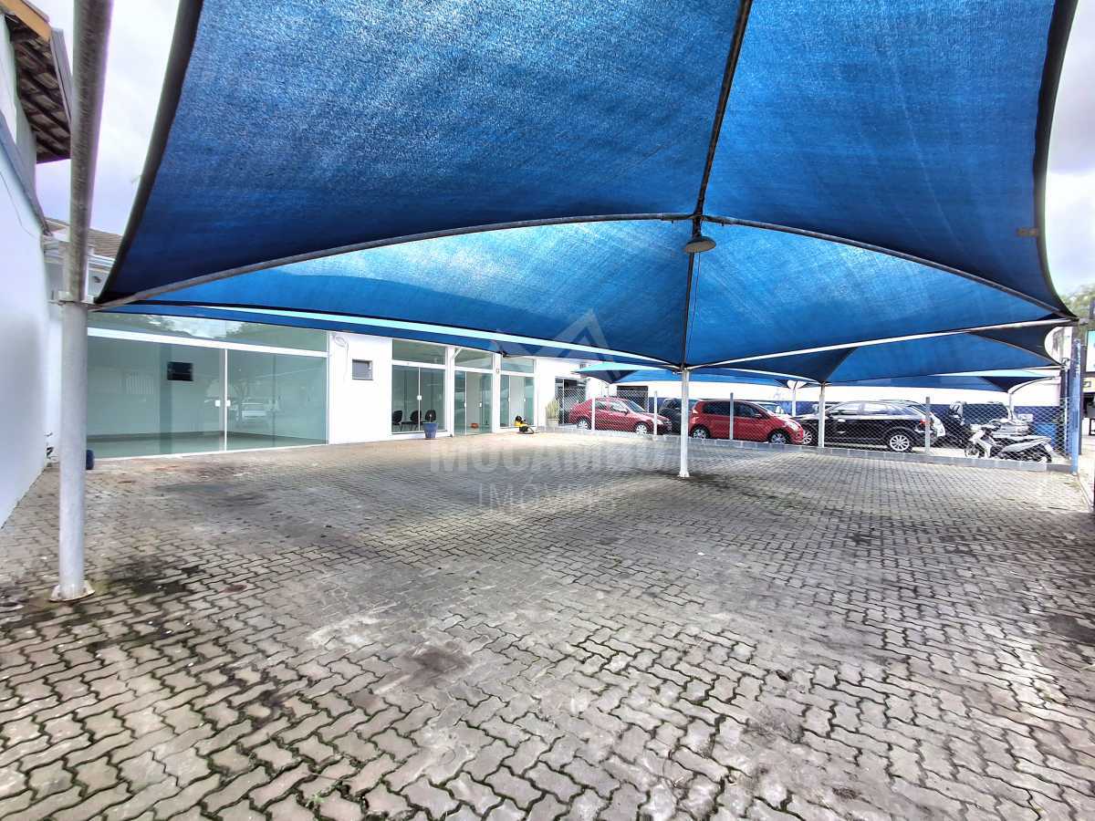 Estacionamento - 2