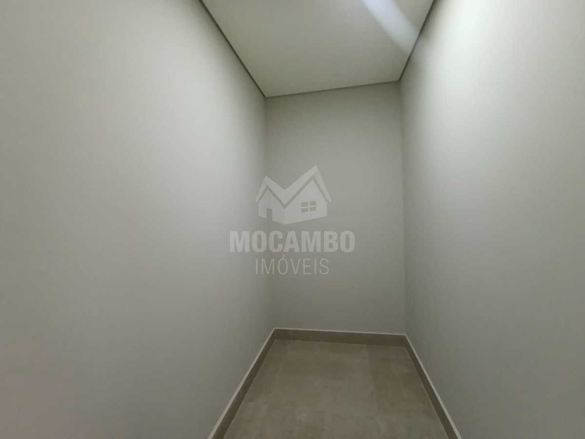 Conheça Closet suíte 1 do imóvel - Casa em Condomínio 3 quartos à venda Itatiba,SP Parque das Laranjeiras - R$ 1.490.000 - FCCN30917 - 6 Closet suíte 1 - 6