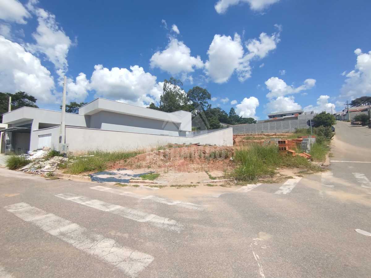 TERRENO - 2