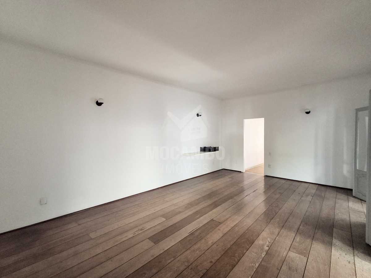 Conheça Sala de estar do imóvel - Casa 3 quartos para venda e aluguel Itatiba,SP Centro - R$ 900.000 - FCCA32078 - 3 Sala de estar - 3