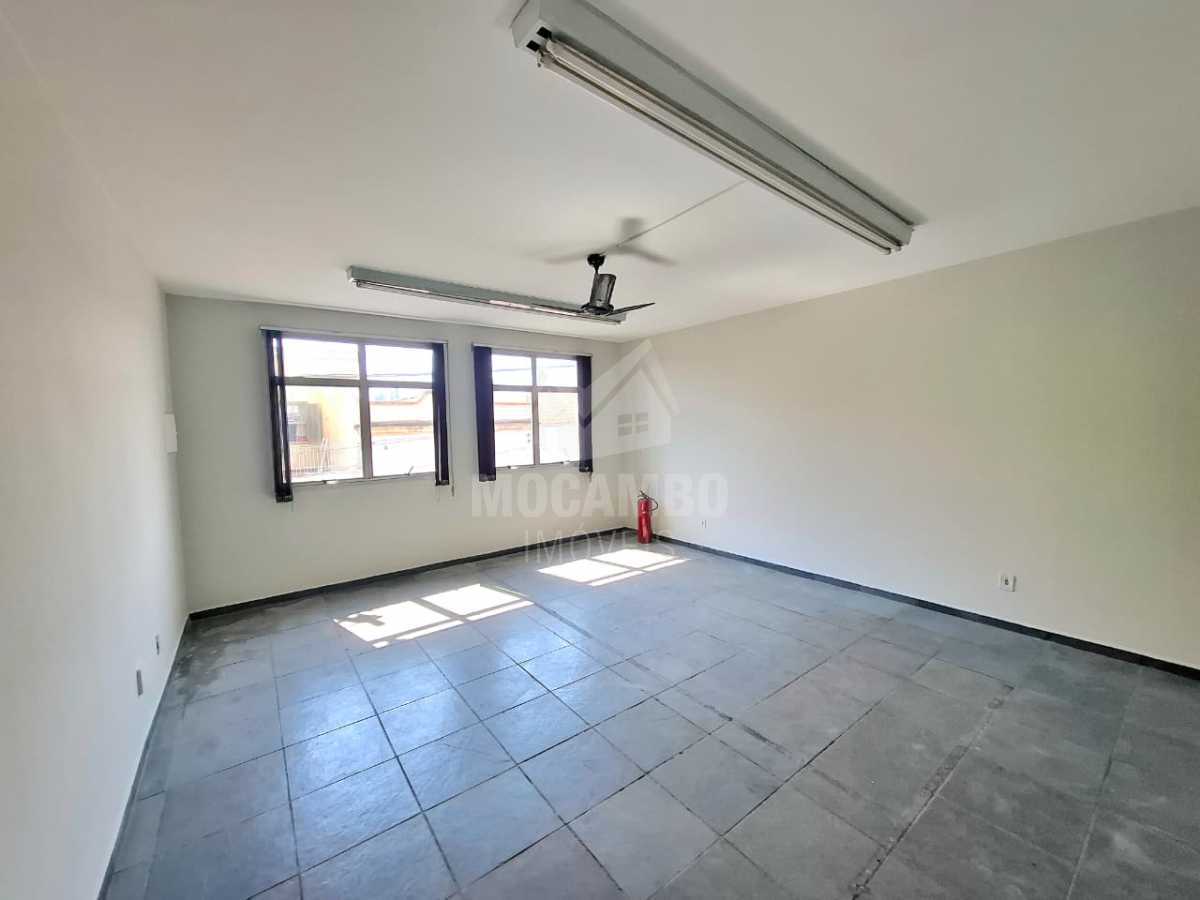 Sala Comercial 20m² para alugar Itatiba,SP  Centro - R$ 900