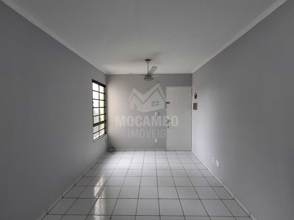 Apartamento 2 quartos para alugar Itatiba,SP  Loteamento Rei de Ouro - R$ 1.500