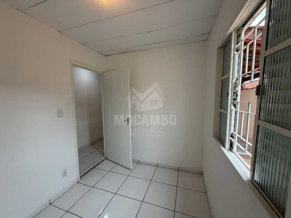 Casa 4 quartos para alugar Itatiba,SP  Jardim Esplanada - R$ 1.800
