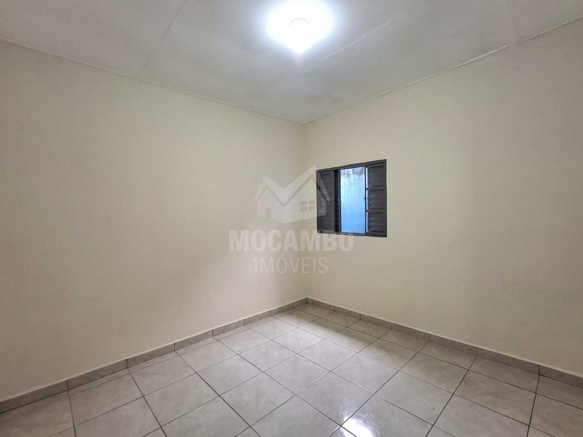 Casa 2 quartos para alugar Itatiba,SP  Vila Bela Vista - R$ 1.400