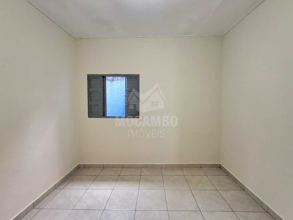 Casa 2 quartos para alugar Itatiba,SP  Vila Bela Vista - R$ 1.400