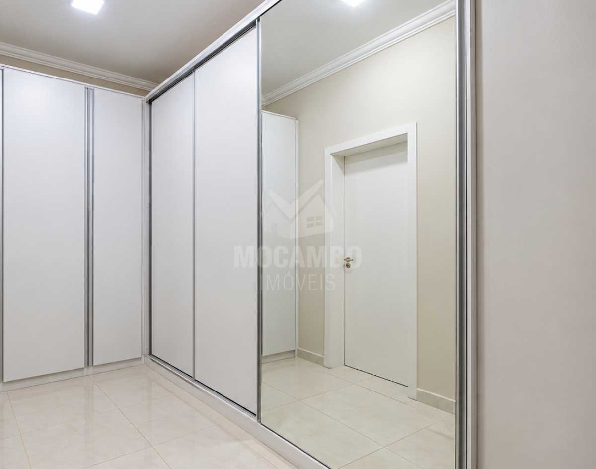 Conheça CorredMinimalista com Armário do imóvel - Casa em Condomínio 3 quartos à venda Itatiba,SP Itatiba Country Club - R$ 1.300.000 - FCCN30976 - 10 CorredMinimalista com Armário - 10