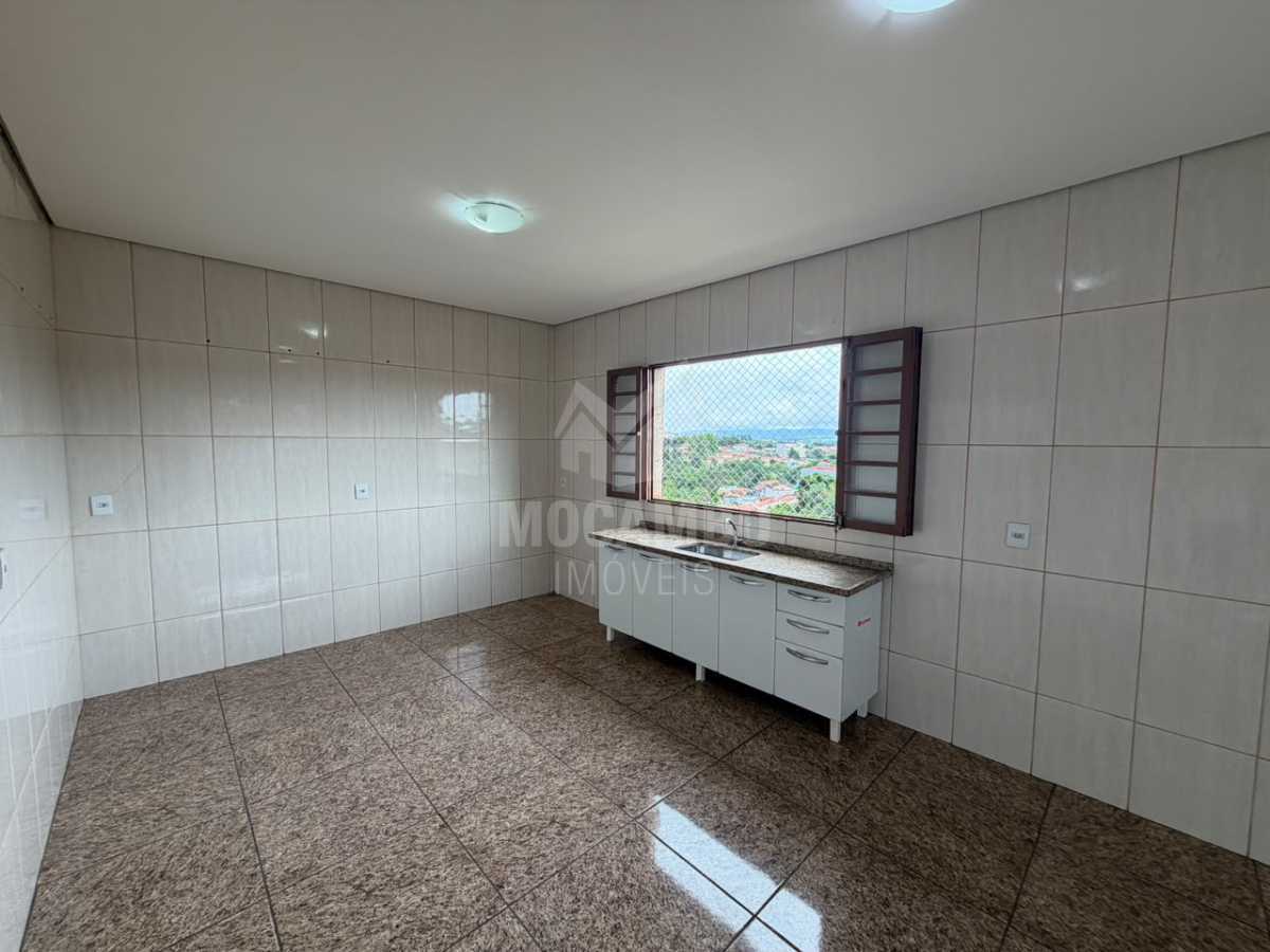 Casa 2 quartos para alugar Itatiba,SP  Vila Santa Terezinha - R$ 2.400
