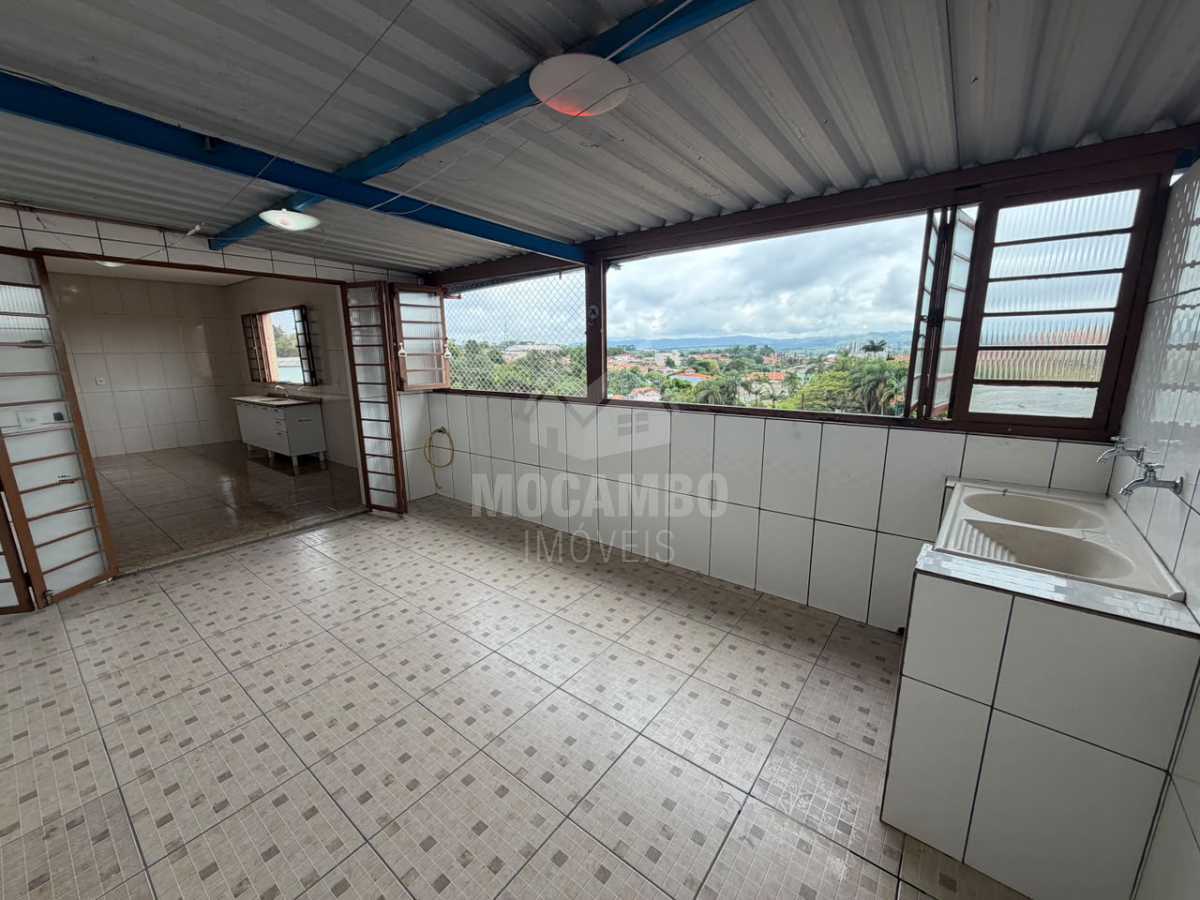 Casa 2 quartos para alugar Itatiba,SP  Vila Santa Terezinha - R$ 2.400