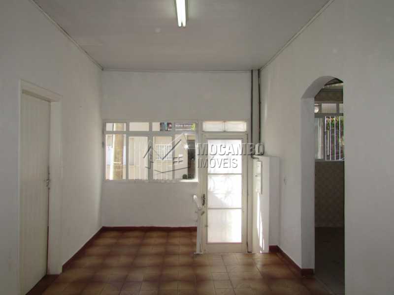 Casa 2 quartos para alugar Itatiba,SP  Centro - R$ 2.500