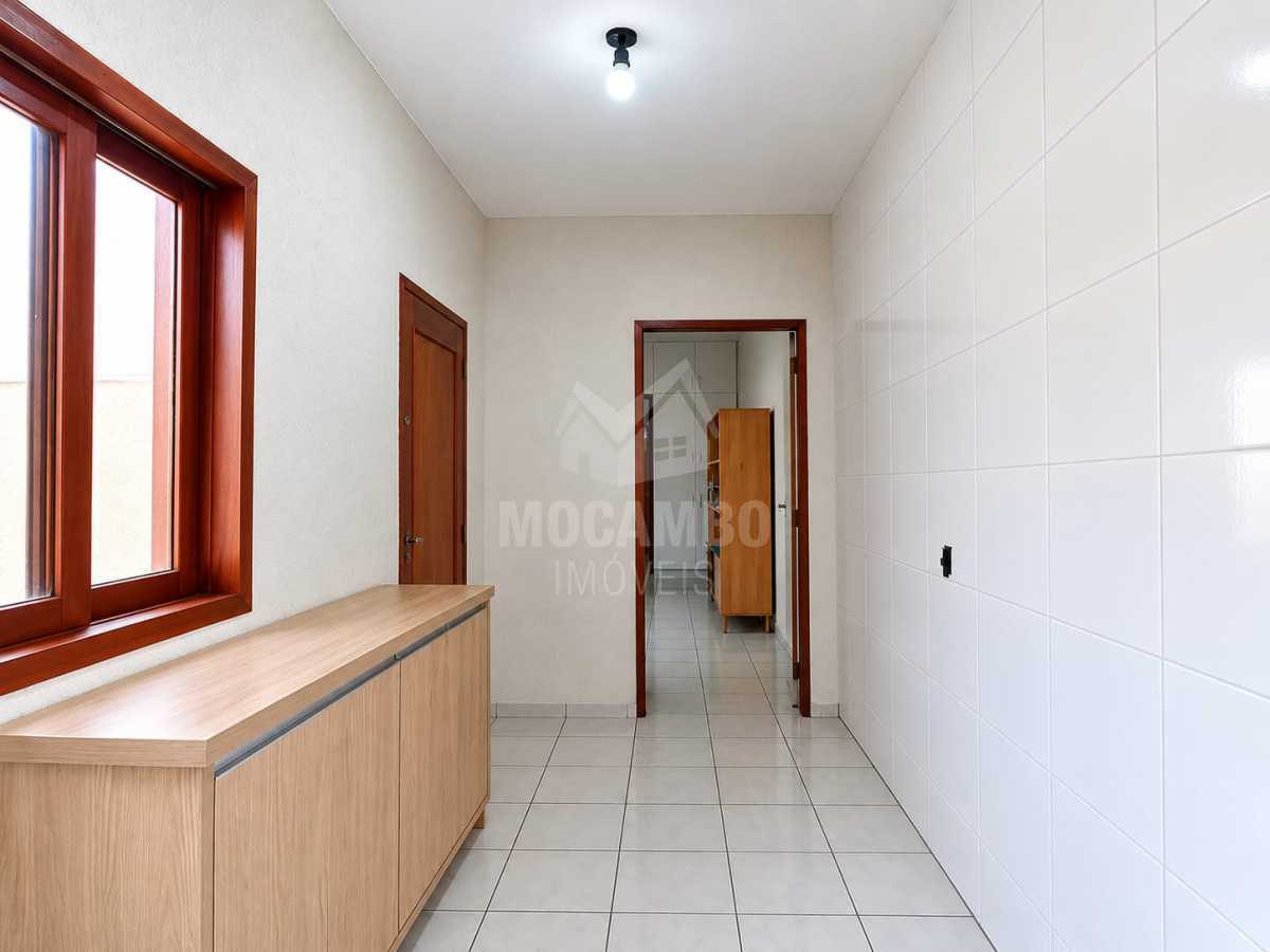 Casa 2 quartos para alugar Itatiba,SP  Vila Rita - R$ 3.000