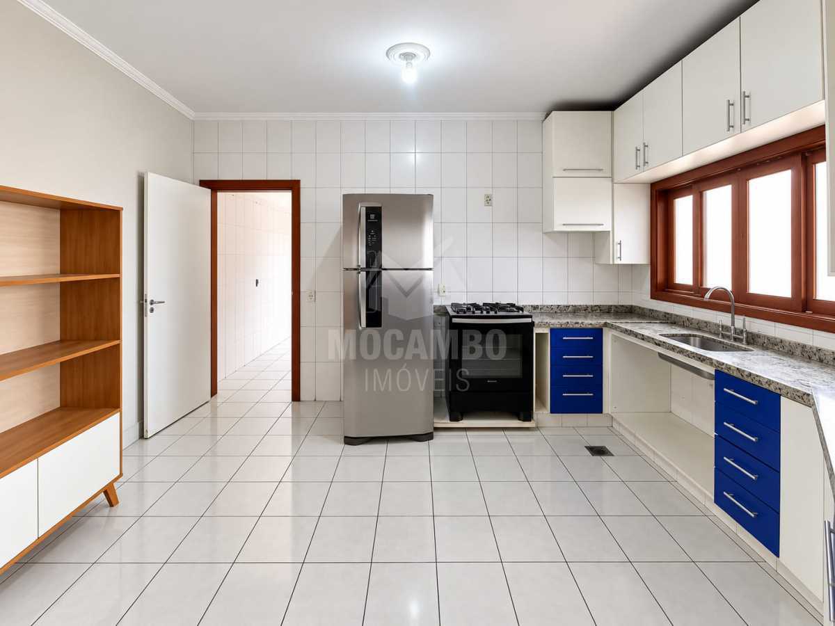 Casa 2 quartos para alugar Itatiba,SP  Vila Rita - R$ 3.000