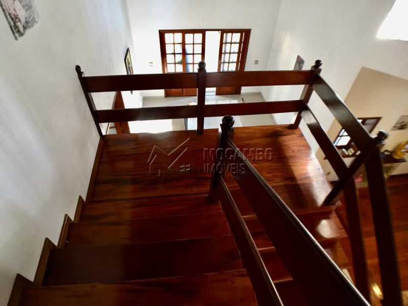 Conheça Escada do imóvel - Casa 3 quartos à venda Itatiba,SP Loteamento Santo Antônio - R$ 2.900.000 - FCCA30910 - 7 Escada - 7