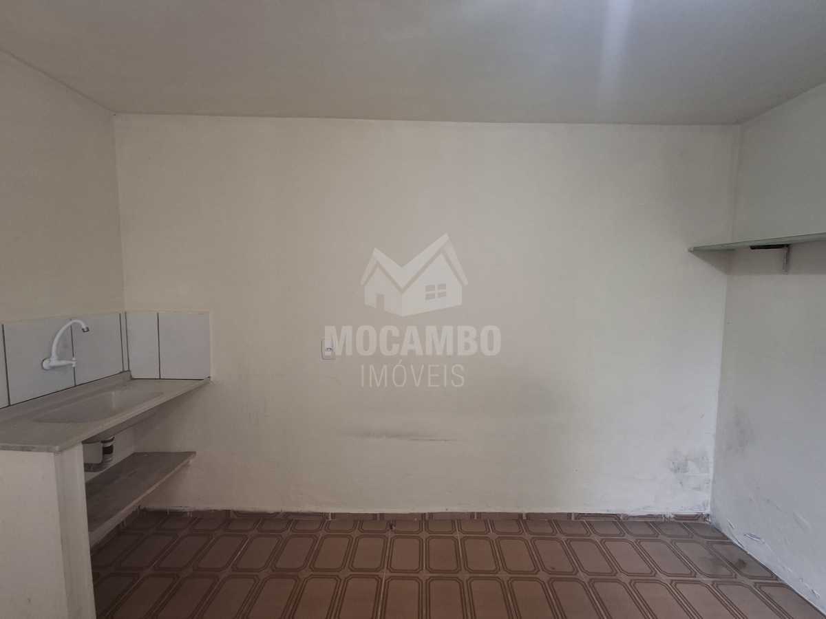 Casa 1 quarto para alugar Itatiba,SP  Núcleo Residencial Doutor Luiz de Mattos Pimenta - R$ 750