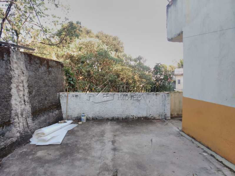 Conheça Quintal amplo do imóvel - Apartamento 1 quarto para alugar Itatiba,SP Vila Capelletto - R$ 1.100 - FCAP10149 - 5 Quintal amplo - 5