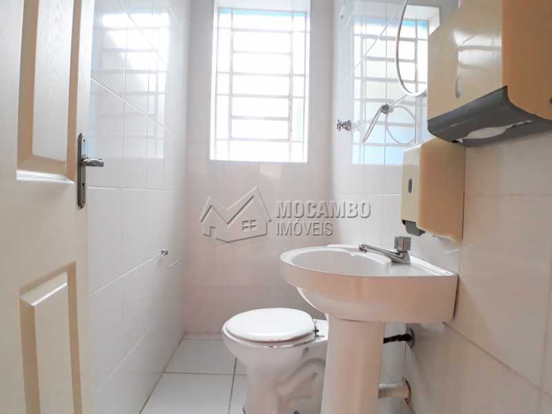 Conheça Banheiro social do imóvel - Casa 2 quartos à venda Itatiba,SP Centro - R$ 1.000.000 - FCCA21156 - 7 Banheiro social - 7