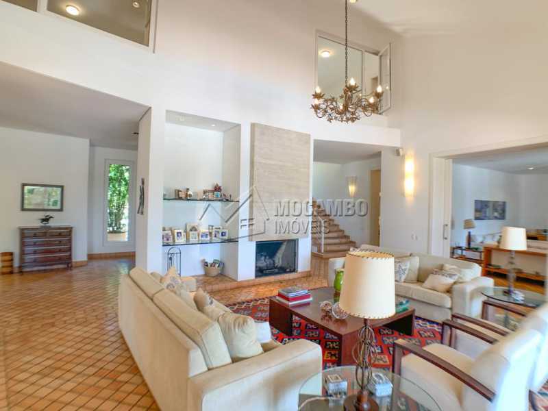 Conheça Sala pé direito alto do imóvel - Casa em Condomínio 10 quartos à venda Itatiba,SP Condomínio Quinta da Baroneza - R$ 15.000.000 - FCCN100002 - 3 Sala pé direito alto - 3