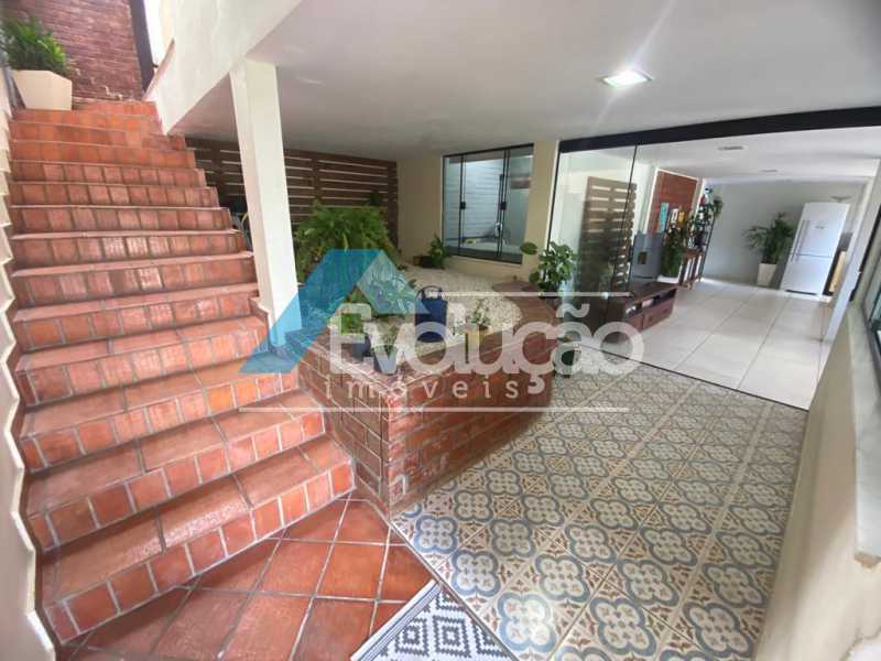 Conheça ESCADA ACESSO SEGUNDO NÍVEL do imóvel - Casa em Condomínio 3 quartos à venda Rio de Janeiro,RJ Campo Grande - R$ 850.000 - V0159 - 16 ESCADA ACESSO SEGUNDO NÍVEL - 16