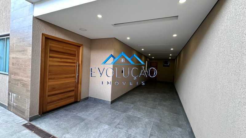 Conheça GARAGEM do imóvel - Casa 3 quartos à venda Rio de Janeiro,RJ Campo Grande - R$ 820.000 - V0453 - 11 GARAGEM - 11