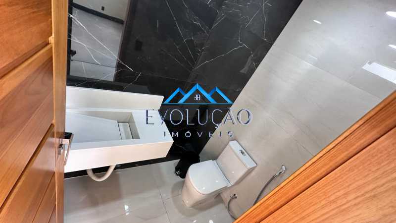 Conheça LAVABO TERCEIRO PISO do imóvel - Casa 3 quartos à venda Rio de Janeiro,RJ Campo Grande - R$ 820.000 - V0453 - 28 LAVABO TERCEIRO PISO - 28