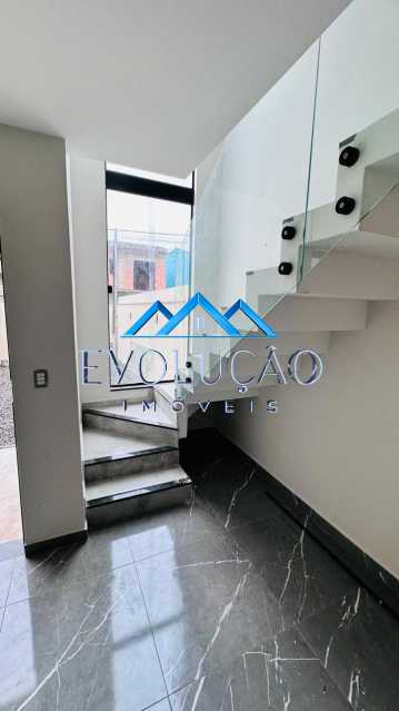 Conheça 12 ESCADA ACESSO 2º ANDAR. do imóvel - Casa em Condomínio 2 quartos à venda Rio de Janeiro,RJ Campo Grande - R$ 349.000 - V0461 - 12 12 ESCADA ACESSO 2º ANDAR. - 12