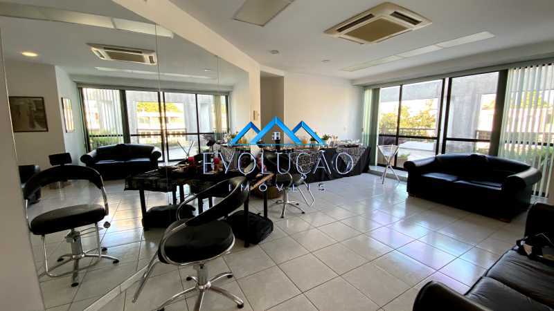 Prédio 1071m² à venda Rio de Janeiro,RJ Barra da Tijuca - R$ 11.000.000 - V0482