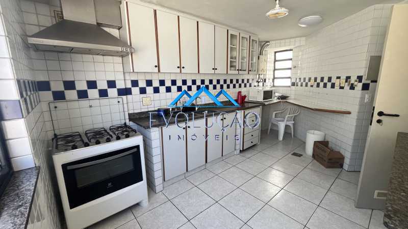 Prédio 1071m² à venda Rio de Janeiro,RJ Barra da Tijuca - R$ 11.000.000 - V0482