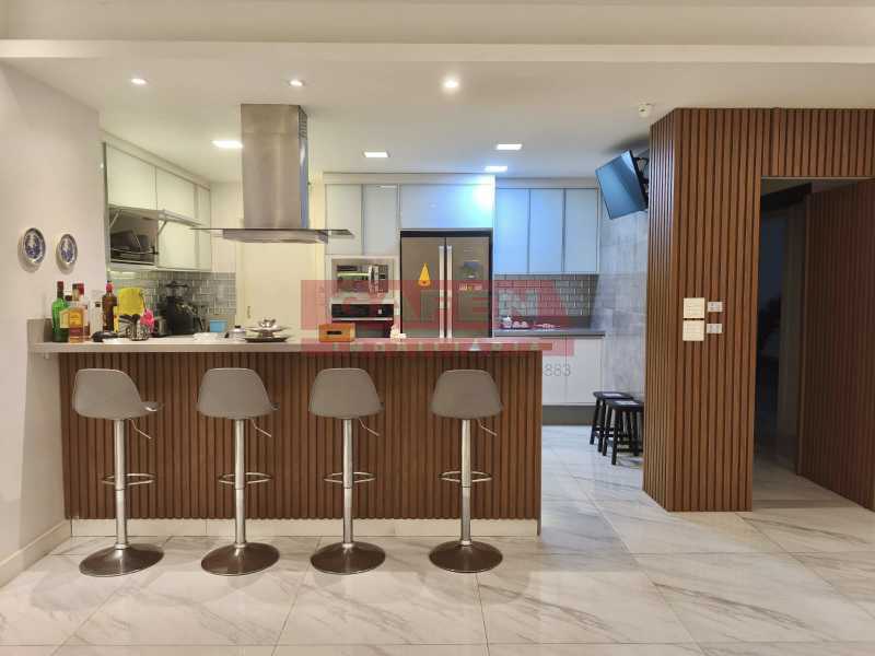 Conheça 56b8e5a4-3138-4765-9eea-e98d67 do imóvel - Apartamento de Luxo Garden, reformado, mobiliado, na Rua Paula Freitas quadra da praia - GAAP31166 - 9 56b8e5a4-3138-4765-9eea-e98d67 - 9