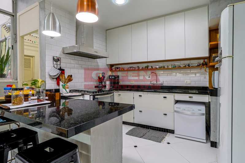 Conheça Cópia de 02cozinha003 do imóvel - Apartamento impecável de 197 m² Edifício clássico com portaria 24h, 3 elevadores e 1 vaga de garagem - GAAP50042 - 14 Cópia de 02cozinha003 - 14