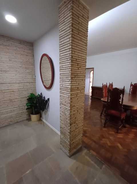 1000639964 - 3